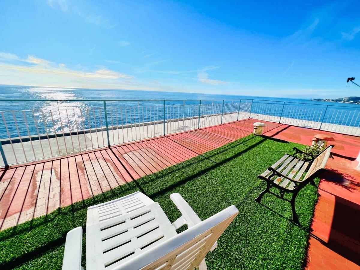 Suite Sunset 7 - Fronte Mare Sanremo Eksteriør billede