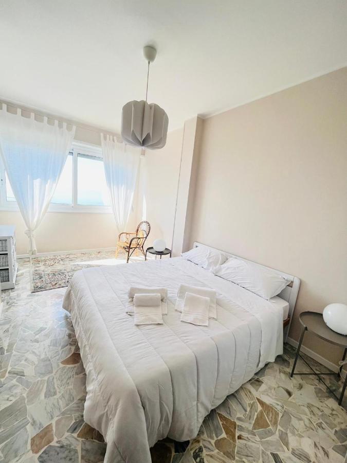 Suite Sunset 7 - Fronte Mare Sanremo Eksteriør billede